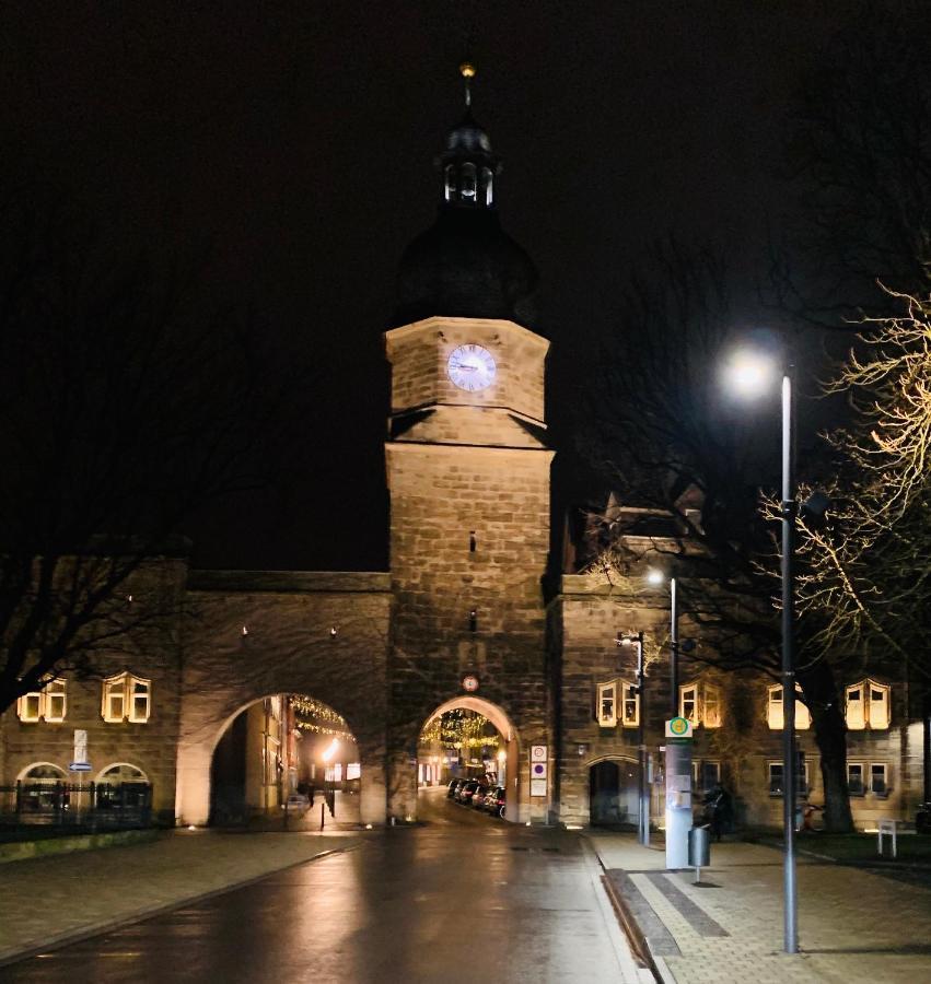 Ferienwohnungen An Der Salvatorkirche - Zentrales Apartmenthaus Mit Terrasse Coburg Esterno foto