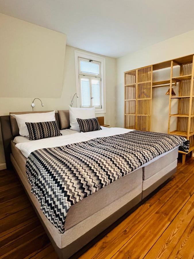 Ferienwohnungen An Der Salvatorkirche - Zentrales Apartmenthaus Mit Terrasse Coburg Esterno foto